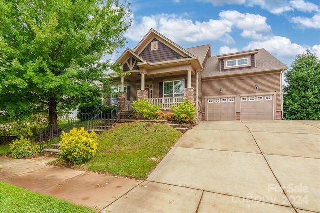 $550,000 | 16139 Grassy Creek Drive | Huntersville