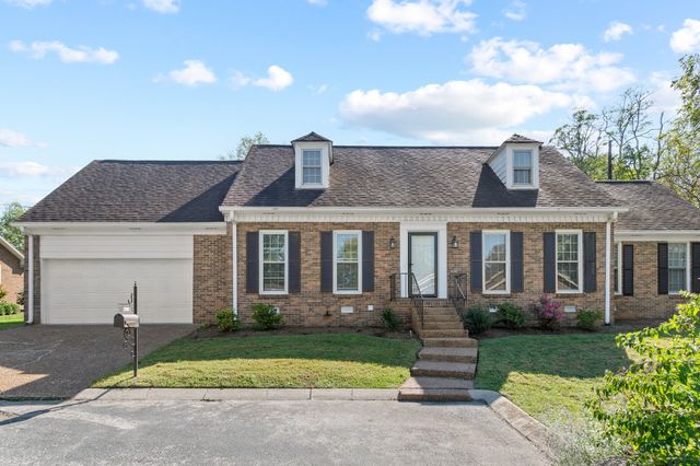 $3,200 | 5651 Oakes Drive | Southeast Nashville