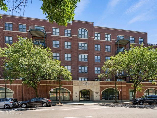 $405,000 | 1301 West Washington Boulevard, Unit 605 | West Loop