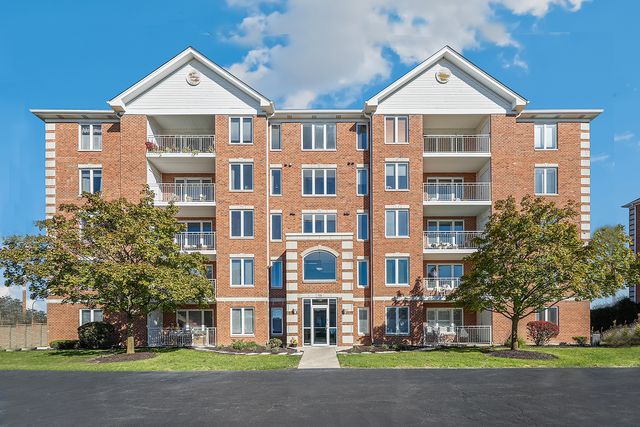 $265,000 | 5550 West 115th Street, Unit 304 | Oak Lawn