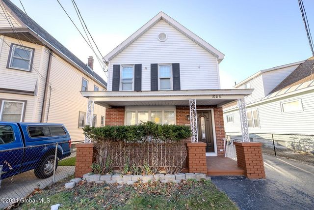 $279,900 | 1068 Congress Street | Mont Pleasant