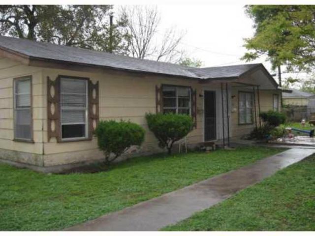 $800 | 133 Fannin Street | Midtown Corpus Christi