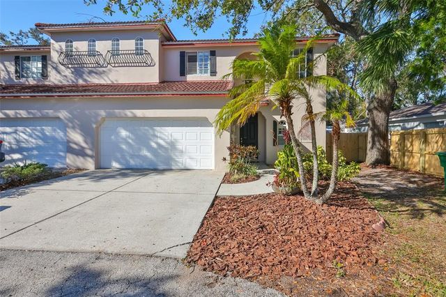 $589,999 | 6211 South MacDill Avenue, Unit 1 | Interbay