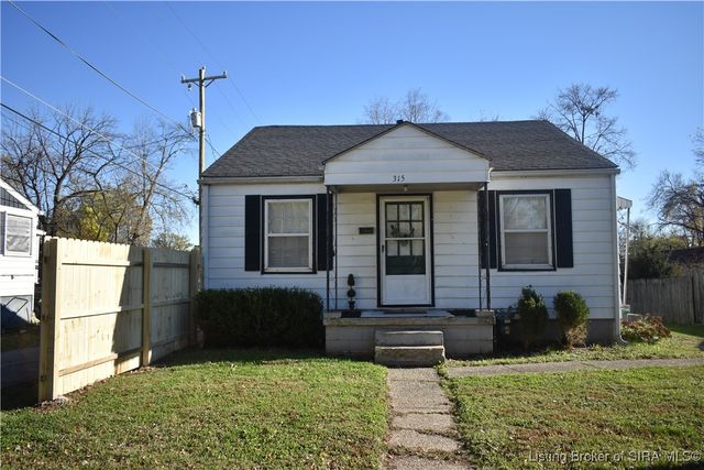 $165,000 | 315 West Lincoln Avenue | Green Acres