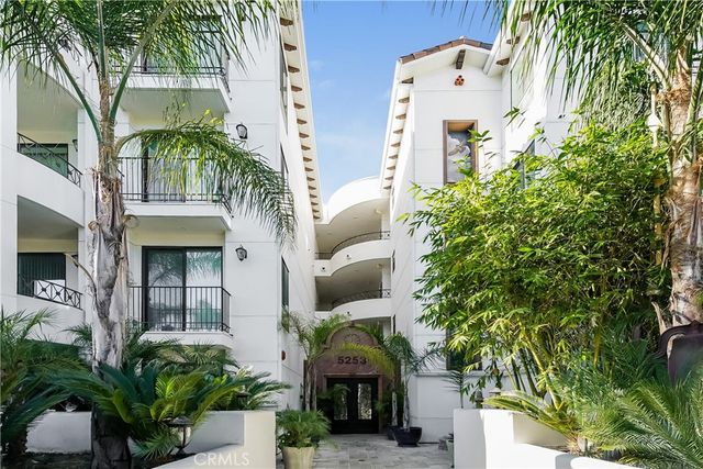 $1,000,000 | 5253 Vantage Avenue, Unit 4 | Valley Village