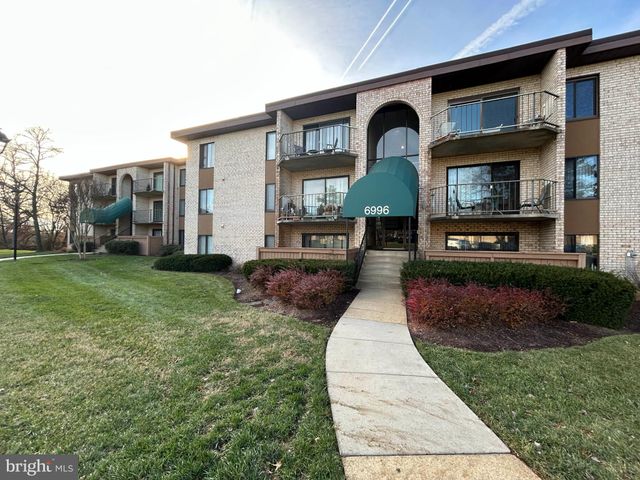 $1,750 | 6996 Hanover Parkway, Unit 302 | Hunting Ridge Condominiums