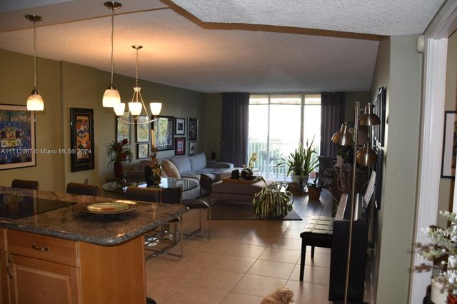 $249,000 | 2801 Northeast 183rd Street, Unit 410W | Admiral's Port Condominiums