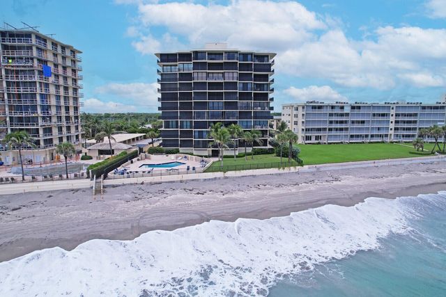 $1,750,000 | 200 Beach 802 Road, Unit 802 | Tequesta