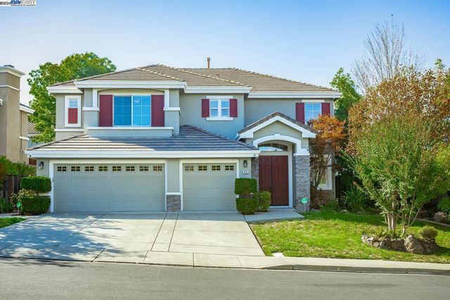 $1,999,998 | 435 Antelope Ridge Way | Tassajara Ridge