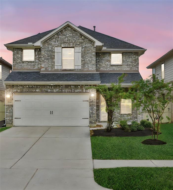 Welcome home to 17024 Winter Bent Place in the prestigious master planned community of Harper's Preserve