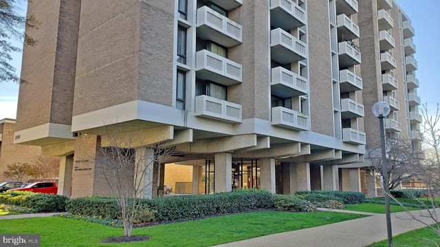 $369,000 | 1245 4th Street Southwest, Unit E606 | Southwest Waterfront