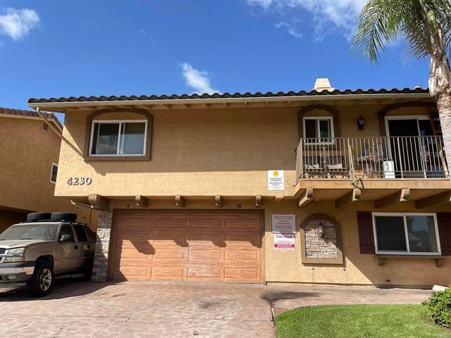 $1,899 | 4230 48th Street, Unit 5 | Colina del Sol