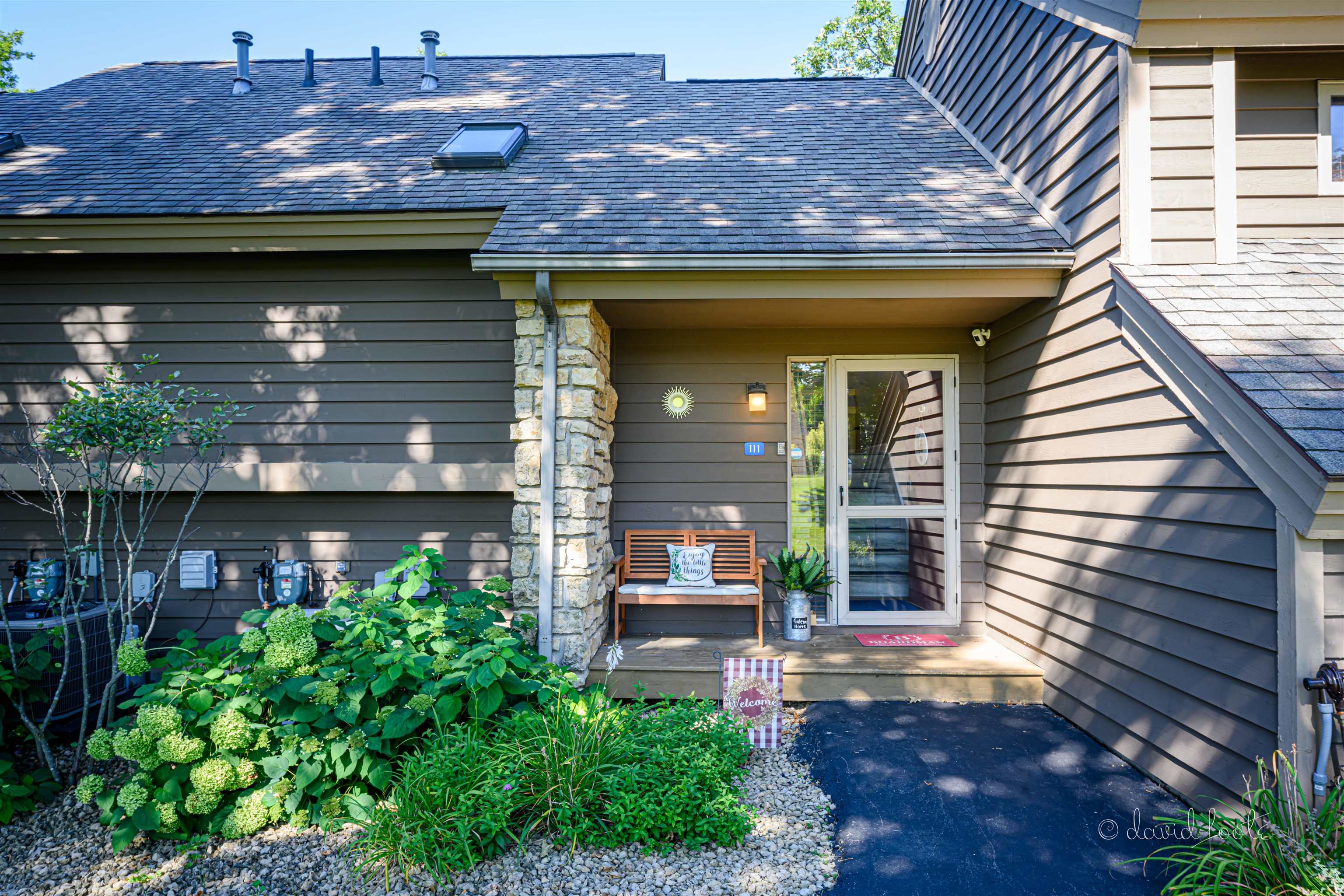 a front view of house with yard