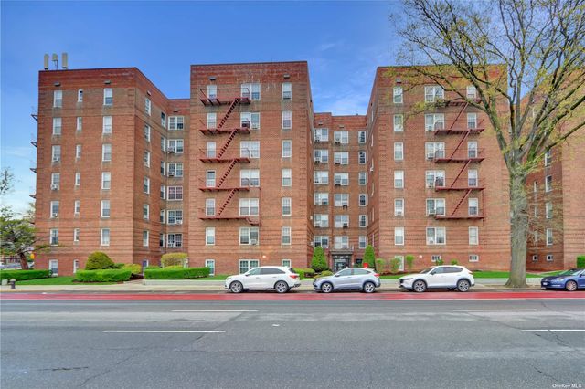 $598,000 | 63-85 Woodhaven Boulevard, Unit 2B | Rego Park