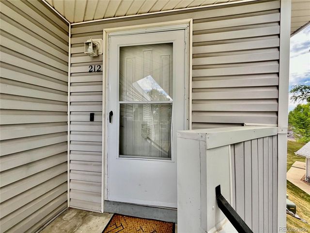 $249,900 | 8701 Huron Street, Unit 8212 | South Thornton