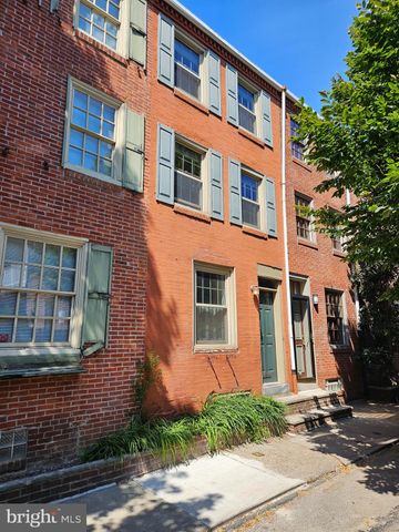 $1,800 | 406 Quince Street | Washington Square West