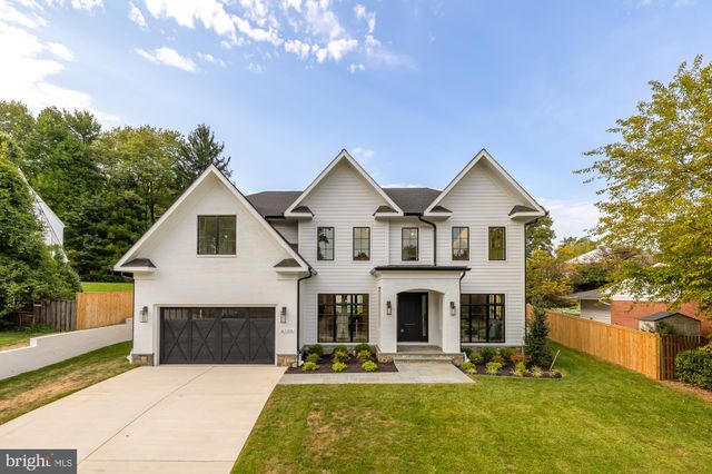 $3,289,000 | 6105 Durbin Road | Kenwood Park