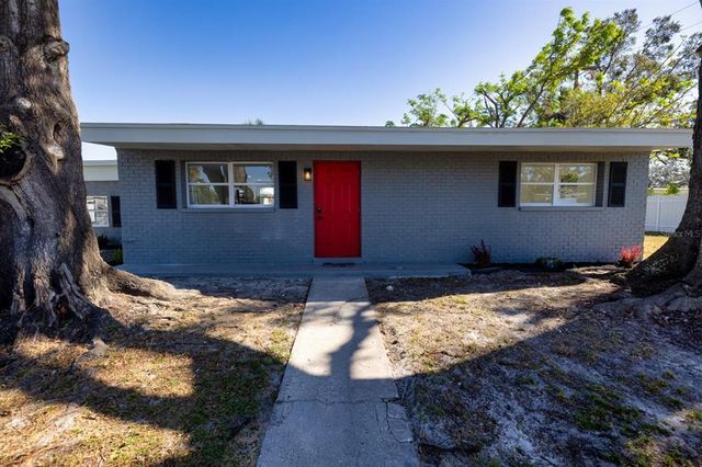 $349,900 | 1302 Warrington Way | Clair Mel City