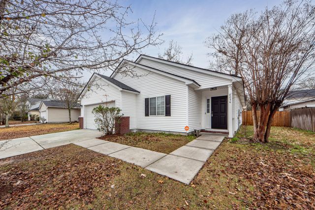 $2,300 | 8054 Old Hazelwood Road | North Charleston