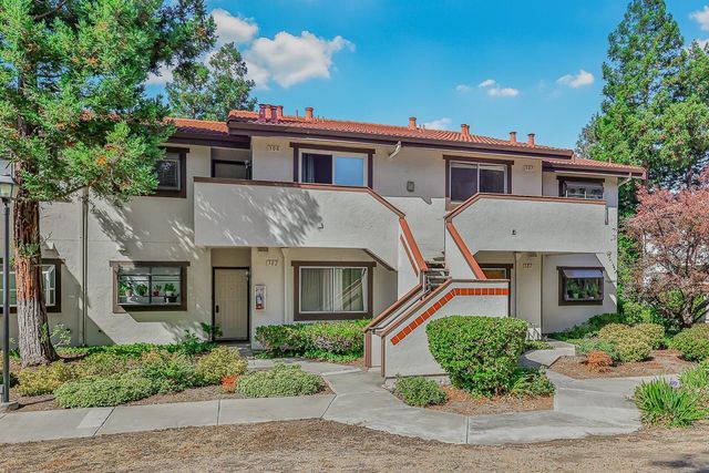 $749,950 | 1400 Bowe Avenue, Unit 307 | Santa Clara