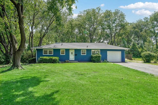 $389,900 | 1101 Saybrook Road | Greentree