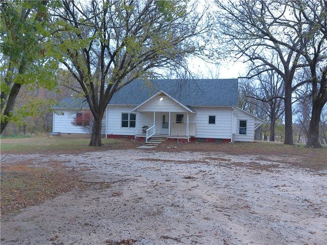 $189,500 | 7843 Wichita Road | Chetopa Township - Wilson County