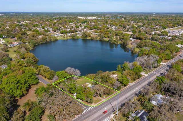 $1,495,000 | 302 North Park Avenue | Apopka