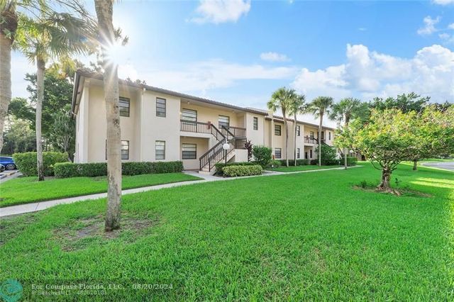 $2,300 | 21542 Juego Circle, Unit 27H | Boca Lago