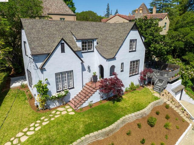 $1,575,000 | 930 Hillcroft Circle | Crocker Highlands