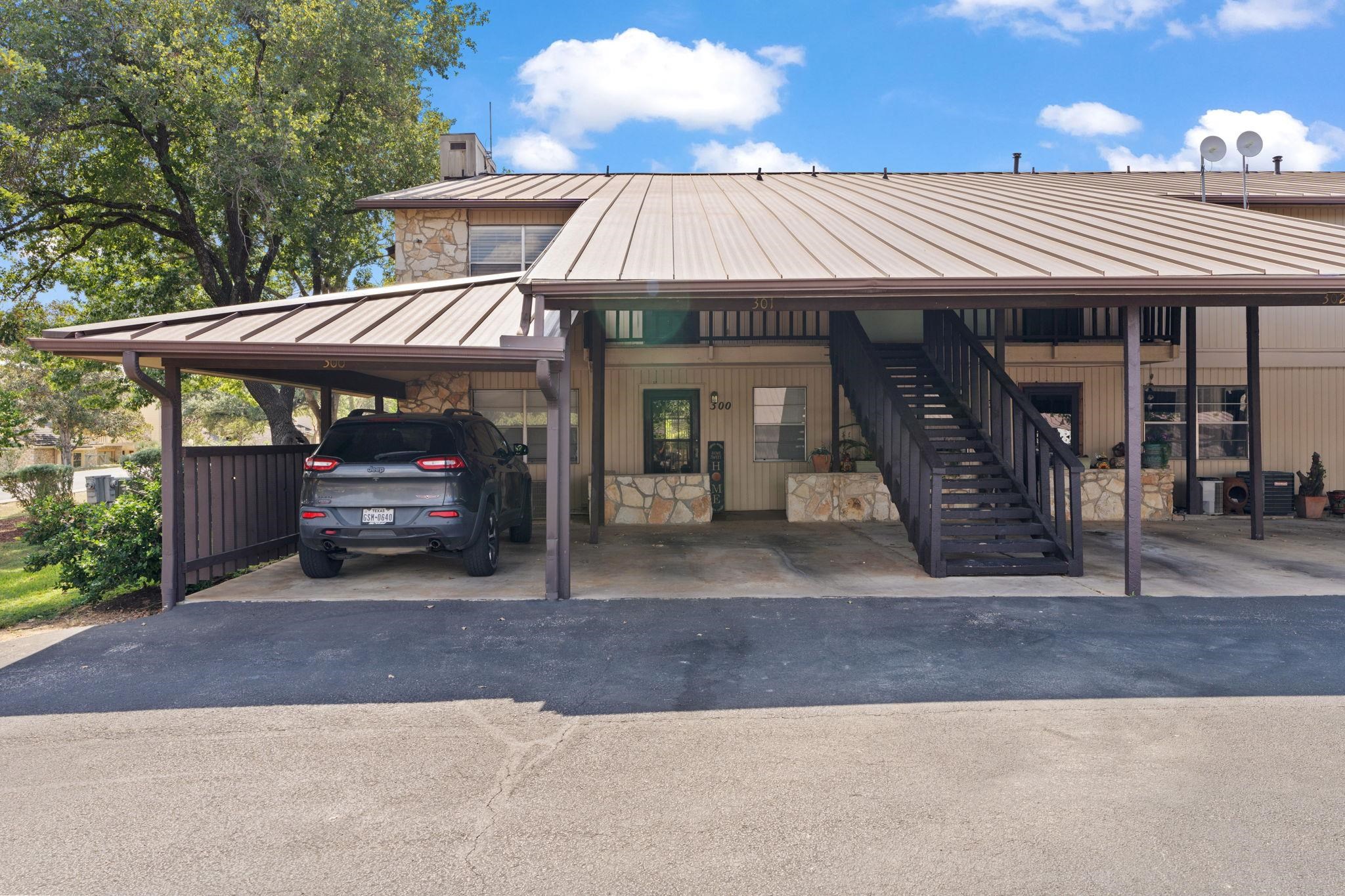 a view of a house with a outdoor space