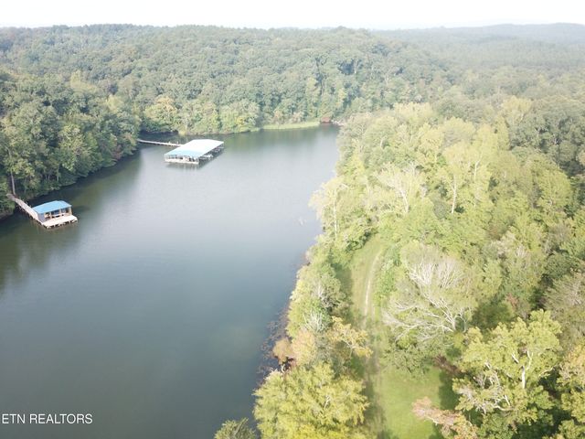 $7,100,000 | 1650 Aslinger Road | Sale Creek