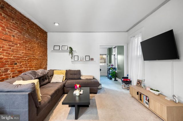 $775,000 | 2207 Mt Vernon Street | Spring Garden