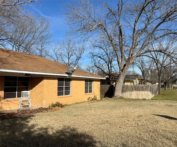 $240,000 | 302 West Walnut | Granger