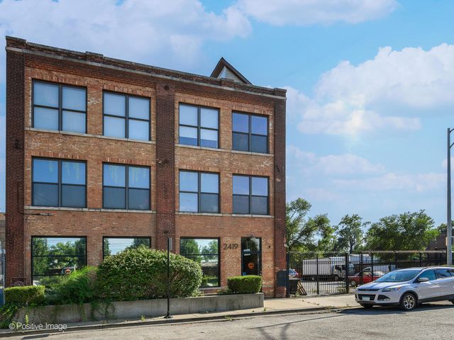 $4,995 | 2419 West 14th Street, Unit 3S | Illinois Medical District