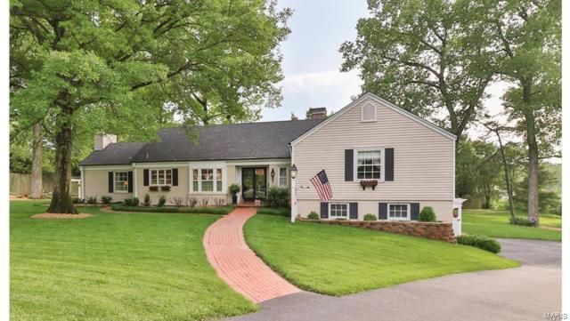 $799,999 | 13 Ladue Crest Lane | Ladue