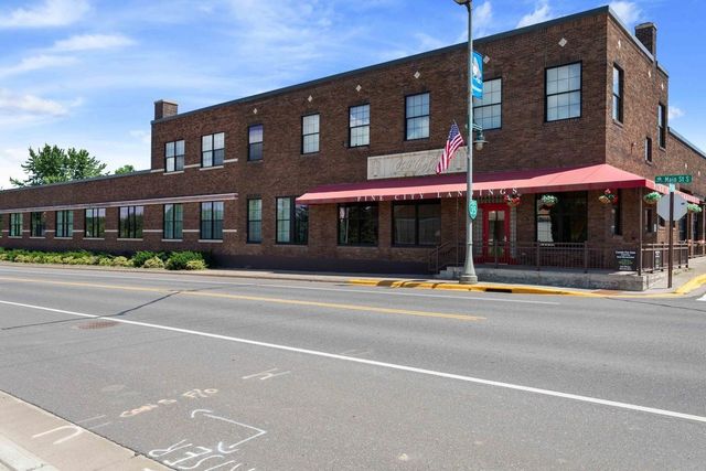 $2,000 | 30 Main Street South, Unit 8H | Pine City