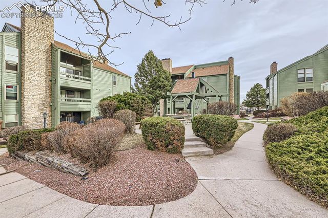 $249,500 | 144 East Rockrimmon Boulevard, Unit 304 | Discovery