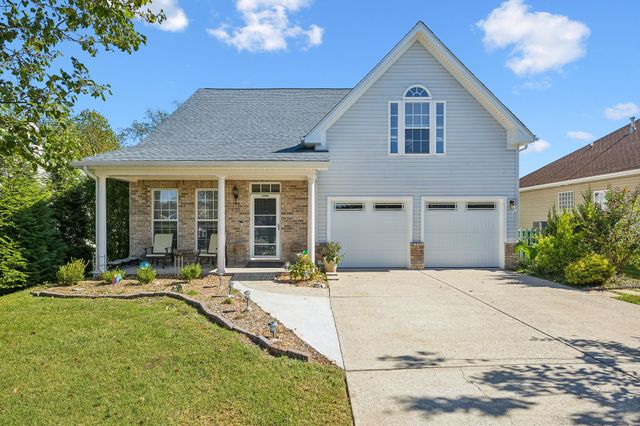 $469,990 | 438 Creekside Lane | Spring Hill