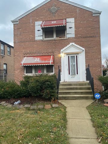 $145,000 | 12327 South Peoria Street | Calumet Park