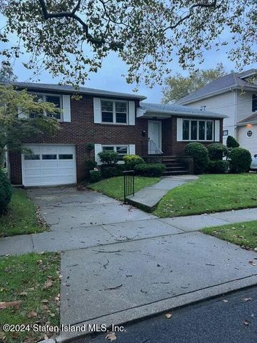 $935,000 | 31 Bryant Avenue | New Dorp