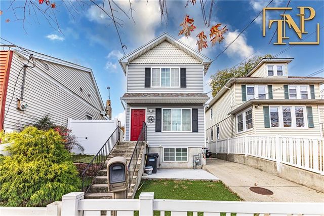 $688,888 | 274 Gordon Street | Stapleton