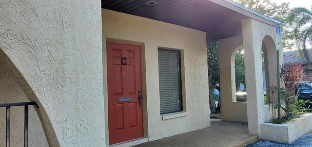 $1,575 | 531 Main Street | Safety Harbor