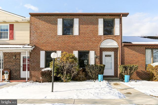 $269,900 | 3814 Laraby Drive | Lower Paxton Township - Dauphin County