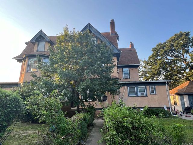 $1,750,000 | 12-32 Beach 9th Street | Far Rockaway