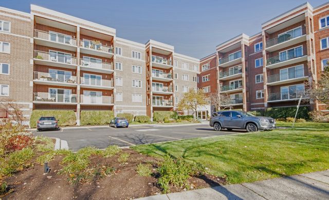 $259,000 | 5255 North Riversedge Terrace, Unit 509 | North Park