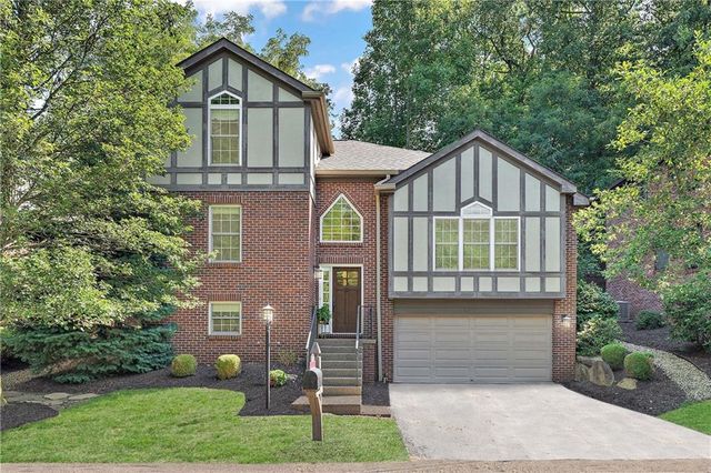 $625,000 | 426 Rockledge Drive | Allegheny-North