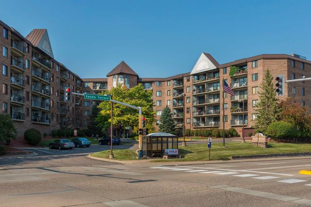 $1,395 | 2601 Kenzie Terrace, Unit 206 | St. Anthony