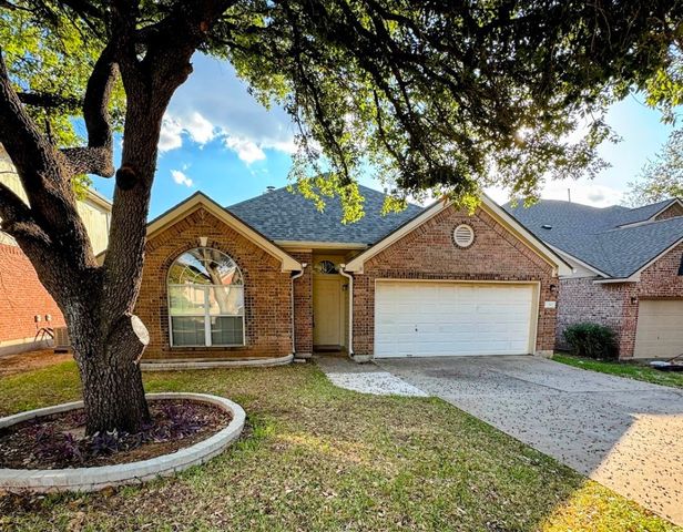 $1,950 | 907 Wilderness Path | Round Rock