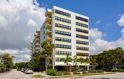 $2,700 | 1501 South Flagler Drive, Unit 3F | Southend