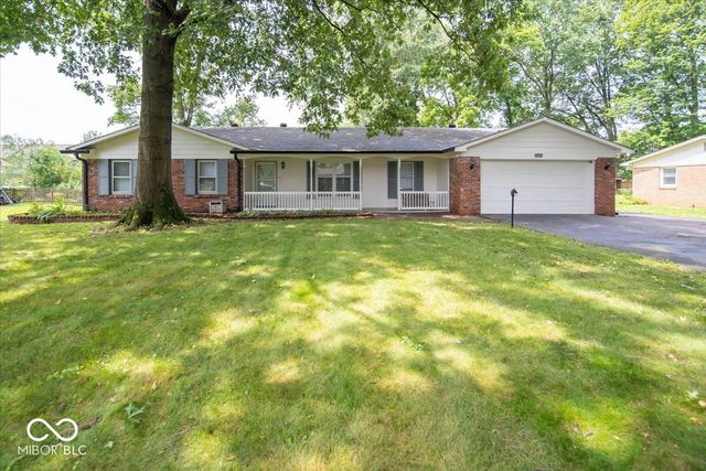 $429,000 | 9876 Woodbriar Lane | Chesterton